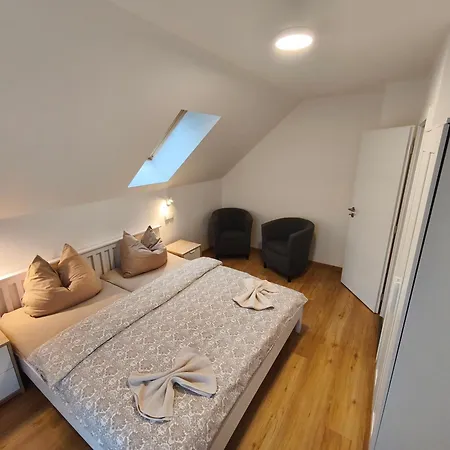 Holiday home Prazdninova